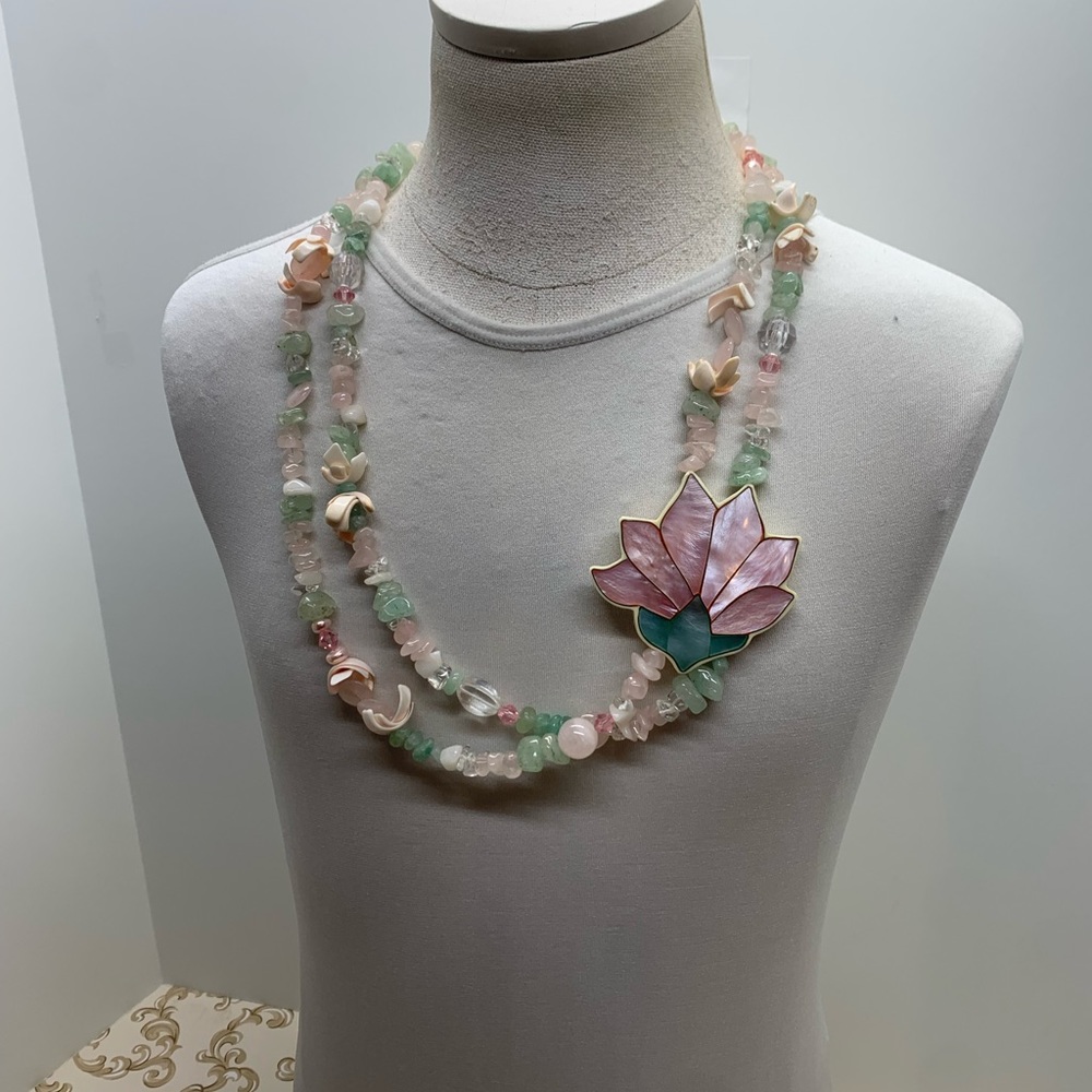 Vintage quartz and mop necklace